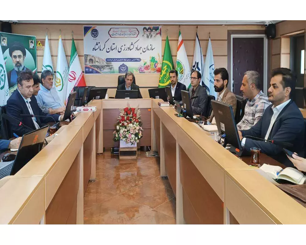 تأکید بر تجاری‌سازی محصولات دانش‌بنیان و توسعه بازارهای صادراتی