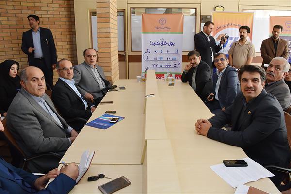 افتتاح مرکز شتاب‌دهنده استان کرمانشاه توسط استاندار و معاون نوآوری و فناوری وزارت ارتباطات و فناوری اطلاعات