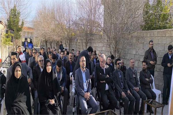 رونمایی از نخستین پلاک هوشمند پستی در کرمانشاه