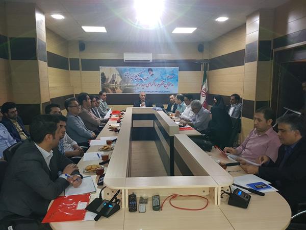 بررسی برنامه های بازدید از وضعیت سایبری دستگاههای اجرایی استان کرمانشاه