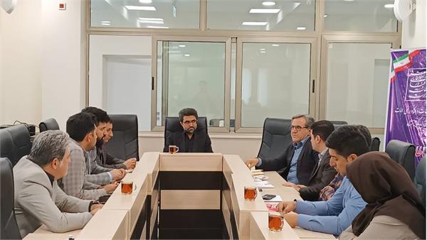 ظرفیت‌های بخش خصوصی پاسخگوی نیازهای مخابرات و پست استان است