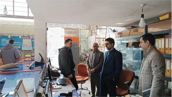 بازدید مدیرکل ارتباطات و فناوری اطلاعات استان کرمانشاه از امور مشترکین مخابرات و دفتر پیشخوان شهرک معلم