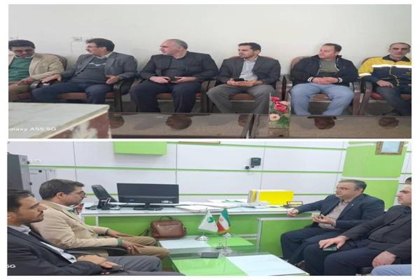 دیدار و‌گفت‌وگوی مدیرکل ارتباطات و فناوری اطلاعات استان کرمانشاه از پست، پست‌بانک و مخابرات شهرستان صحنه