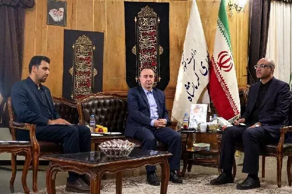 کرمانشاه در مسیر توسعه زیرساخت‌های ارتباطی و اقتصاد دیجیتال؛ تأکید بر تسریع فیبر نوری و تقویت پوشش ارتباطی