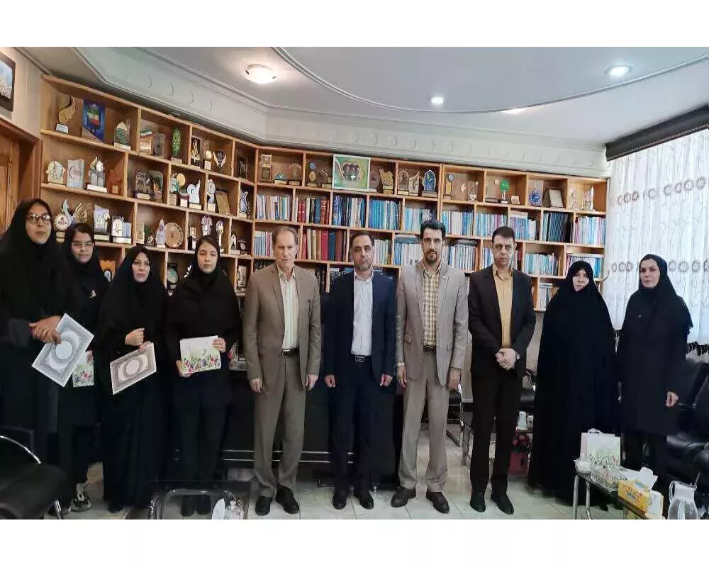 تجلیل از برگزیدگان لیگ مدرک داران ایران دیجیتال و مدیران آنان در استان کرمانشاه