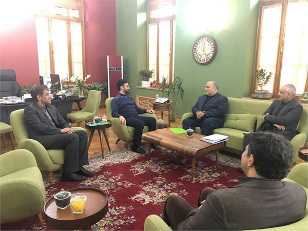 دیدار استاندار کرمانشاه با وزیر ارتباطات و فناوری اطلاعات