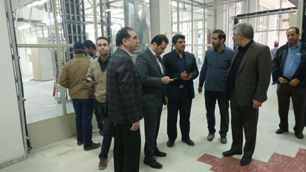 بازدید رئیس کمیته پدافند غیرعامل وزارت ارتباطات و مدیرکل ICT استان کرمانشاه از مناطق زلزله زده