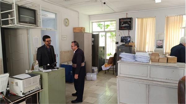 بازدید سرزده مدیر کل ارتباطات و فناوری اطلاعات از ادارات پست و مخابرات شهر روانسر