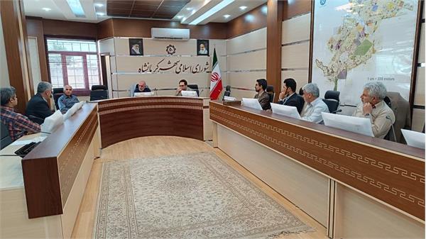 نشست بررسی فاز دوم پروژه فیبرنوری در کرمانشاه