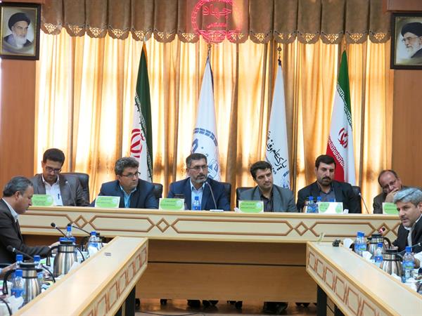نشست هم اندیشی ادارات کل ارتباطات و فناوری اطلاعات استانهای کرمانشاه، ایلام، کردستان با پارکهای علم و فناوری و فعالان بخش خصوصی این حوزه