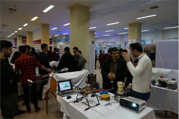 برگزاری نمایشگاه دستاورد‌های هفته پژوهش و فناوری و فن بازار استان کرمانشاه