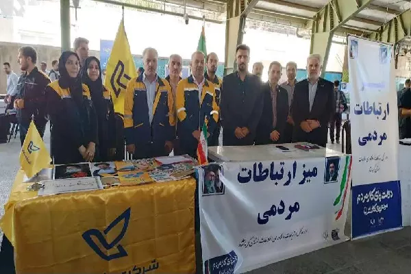 استقرار میز خدمت ارتباطات استان در هفته دولت؛ از پاسخگویی به مطالبات مردمی تا تبیین دستاوردهای زیرساختی