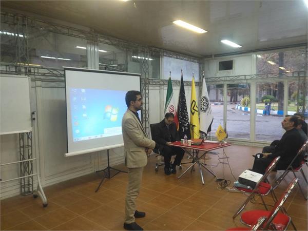 برگزاری کارگاه آموزشی با حضور عضو هیئت مدیره شرکت ملی پست ایران در نمایشگاه کرمانشاه
